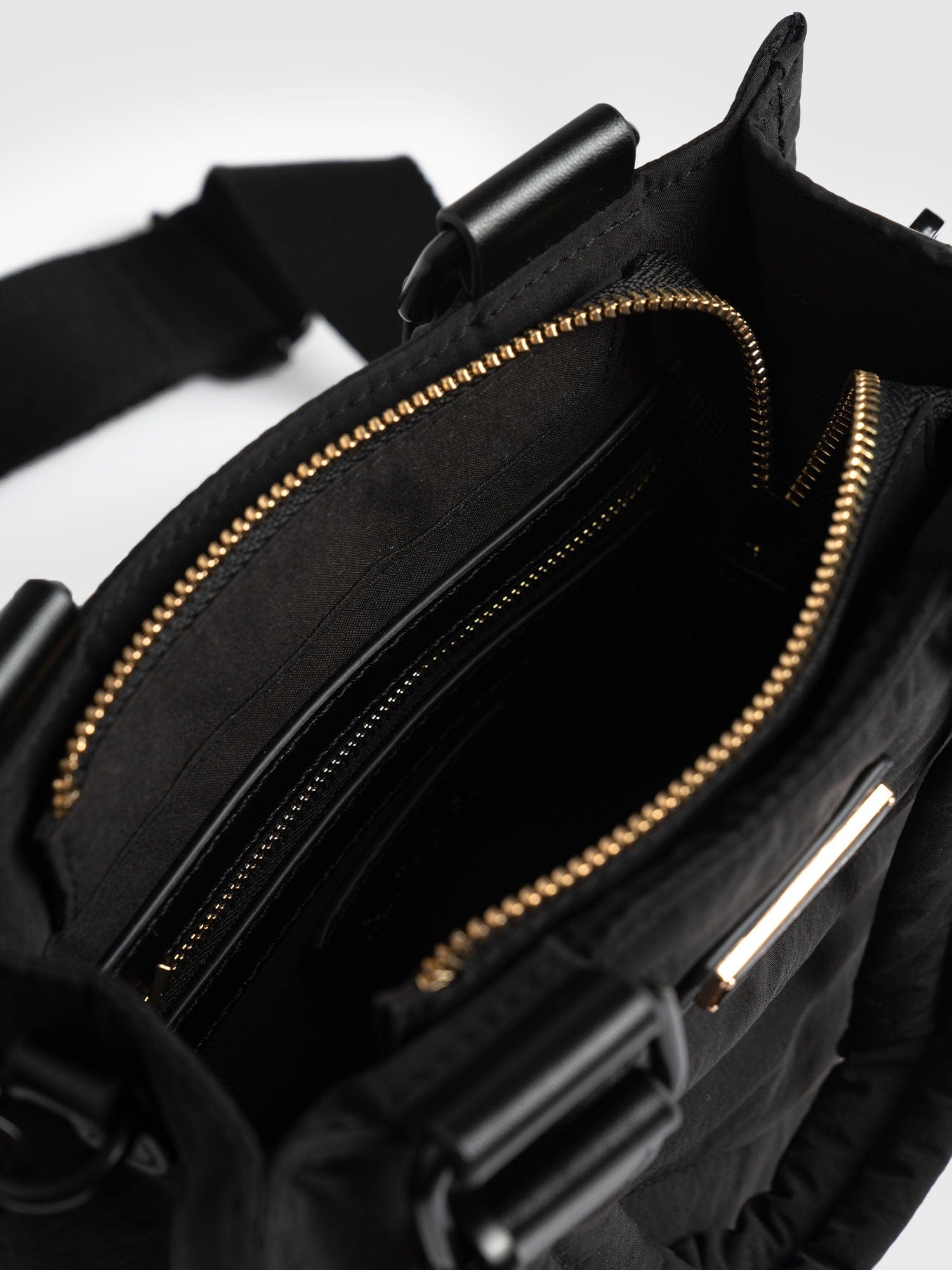 Mini Penny Tote Bag Black - Women's Bags | Saint + Sofia® USA